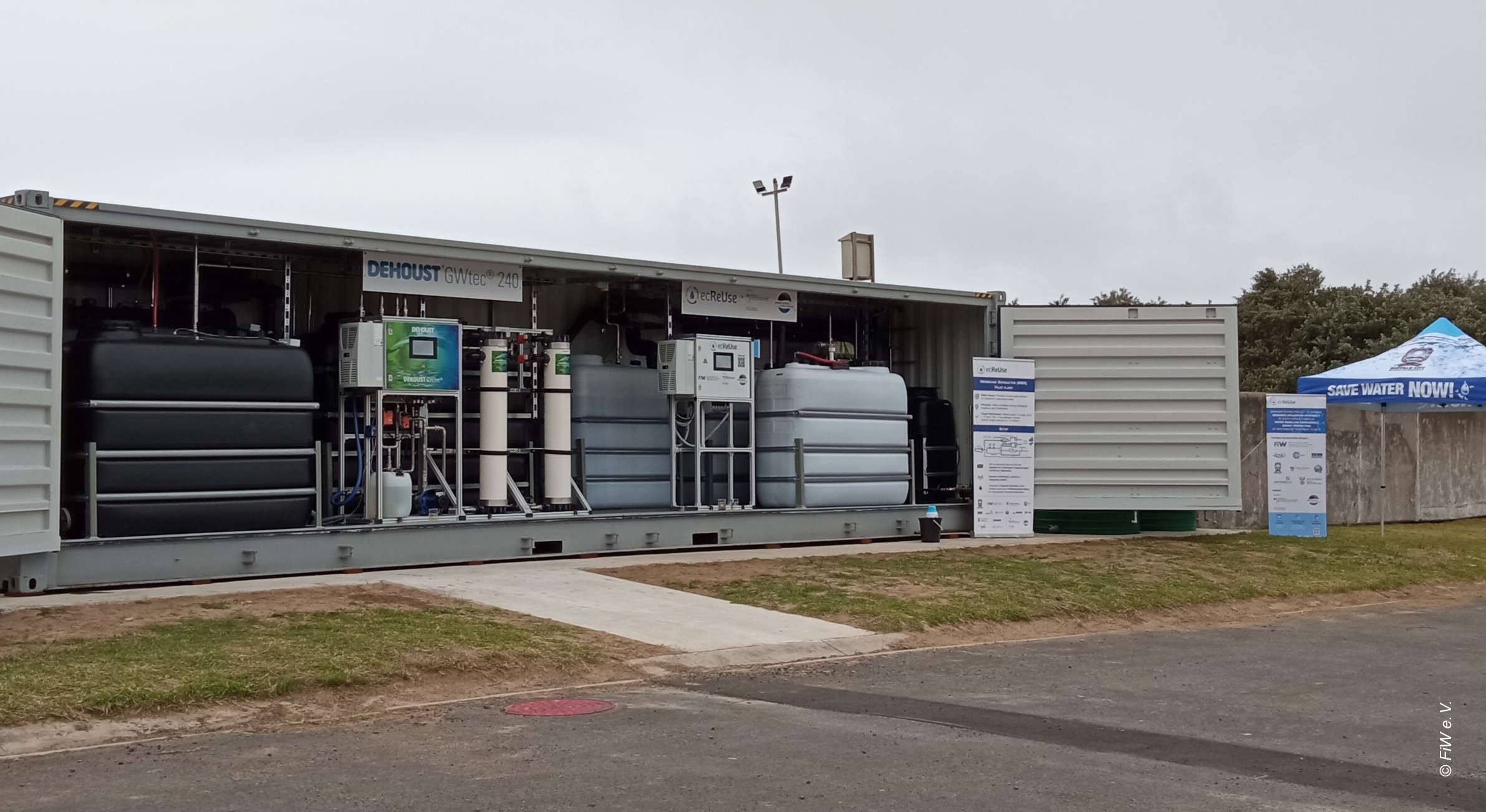 40-ft container housing the integrated ecReUse pilot plant, consisting of a membrane bioreactor (MBR) and ultrafiltration (UF) system for water treatment for industrial applications. © FiW e. V.